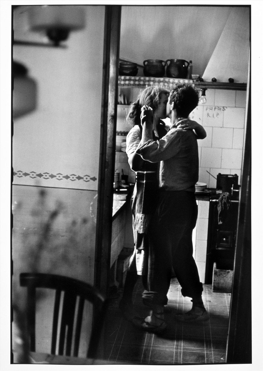 Elliott Erwitt #photography Spain, Valencia (Dancing Couple) 1952.