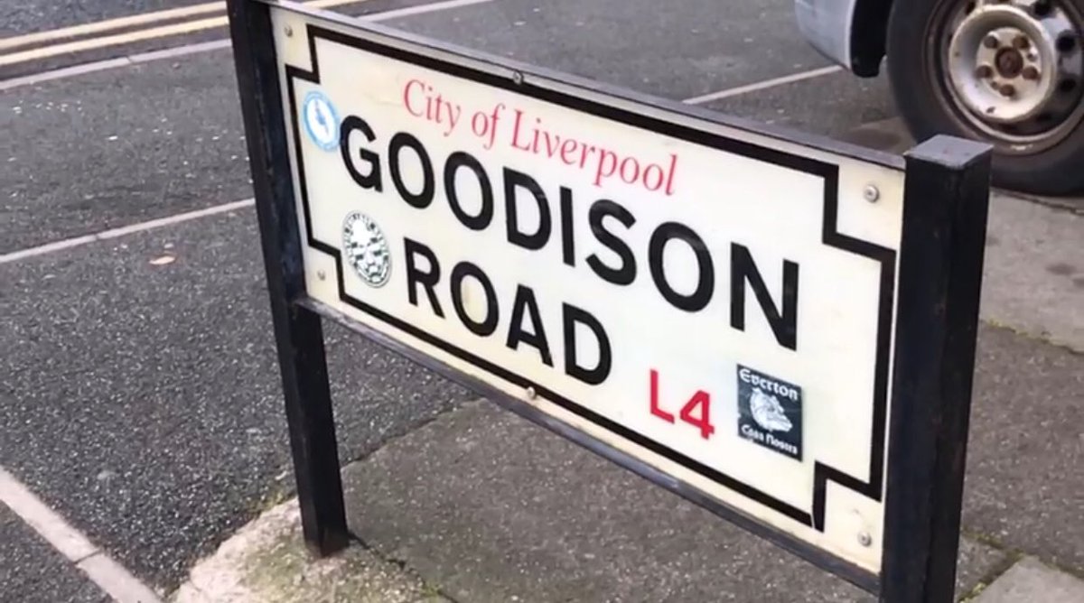 PeoplesProject_'s tweet photo. What a glorious place to be. Today we’re outside the Sir Philip Carter Park Stand. Make sure you come along and have your say on the redevelopment of Goodison Park and the new stadium at Bramley-Moore Dock. https://t.co/jvZ9cEL43p https://t.co/fbJrU4knil