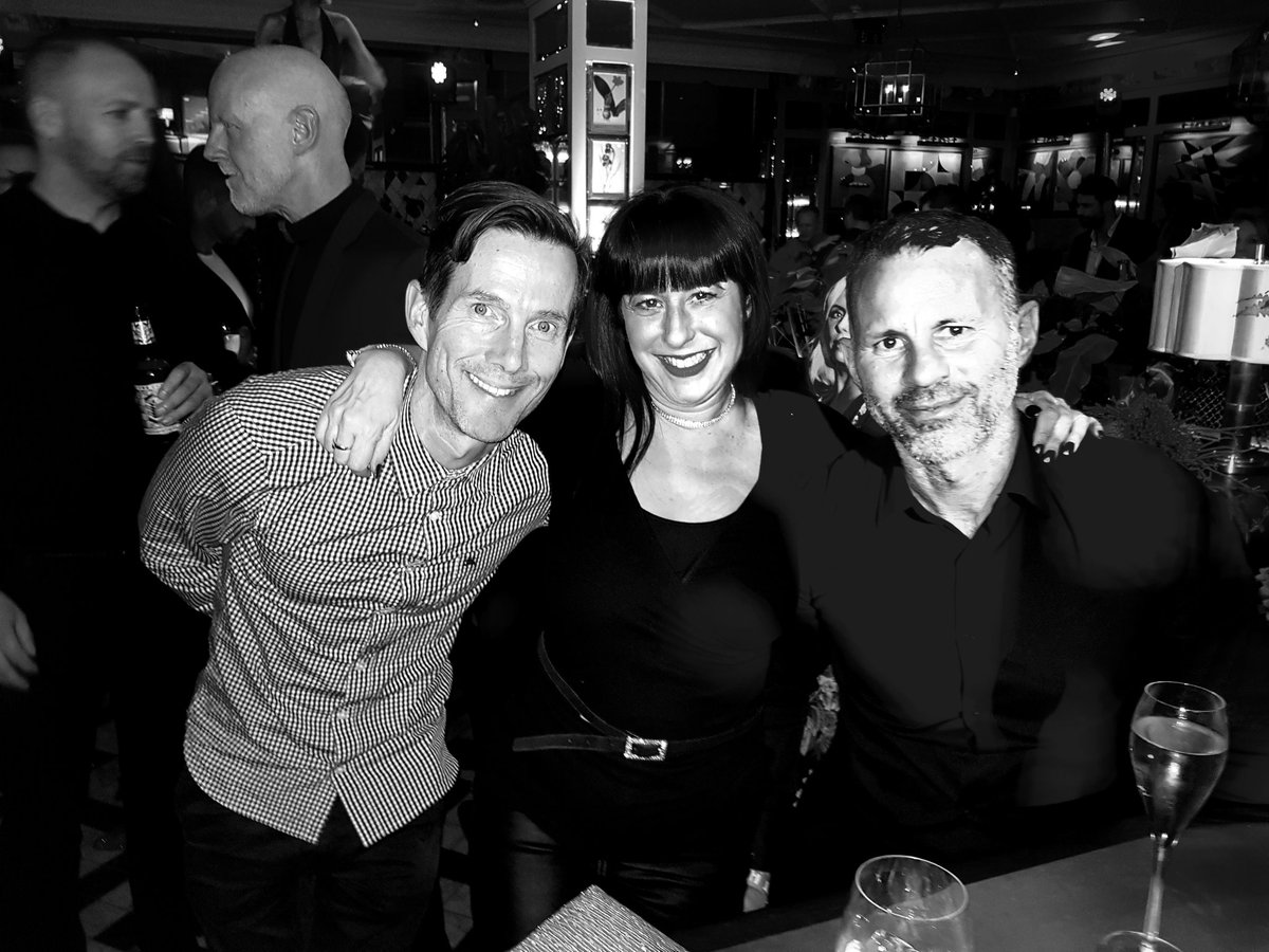 lctheedgeevents's tweet photo. When you get a #VIP #Invite from @laurajerv to the most talked about #LaunchParty #theivy @Spinningfields & you end up organising a #privatebooth with this guy @RyanGiggs_cc top bloke! https://t.co/WiC5RoIWdw