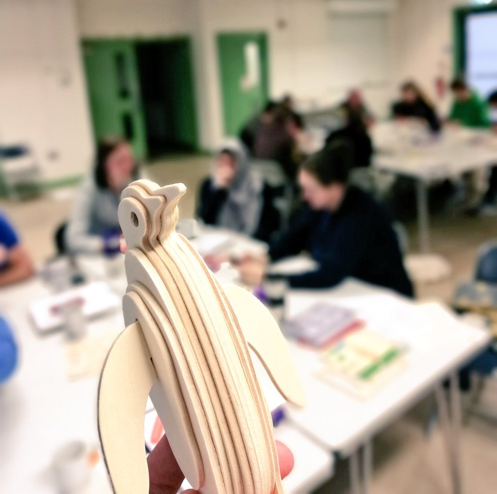 Molly Kent tweet media