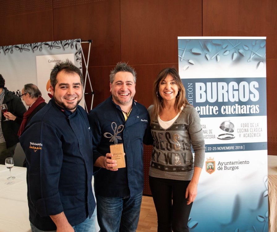 Un aplauso enorme para este impresionante Ramen de cocido de <a href="/LatasiaCdC/">Latasia #cdc</a> @sergioshscoci1 <a href="/RobertoLatasia/">roberto Latasia</a>  galardonado como el mejor cocido del siglo XXI en el certamen de <a href="/EntreCucharas/">BurgosEntreCucharas</a> <a href="/agencia_PCYC/">PCYC GASTRO Y VIAJES</a> #BurgosEntreCucharas #Gastronomia