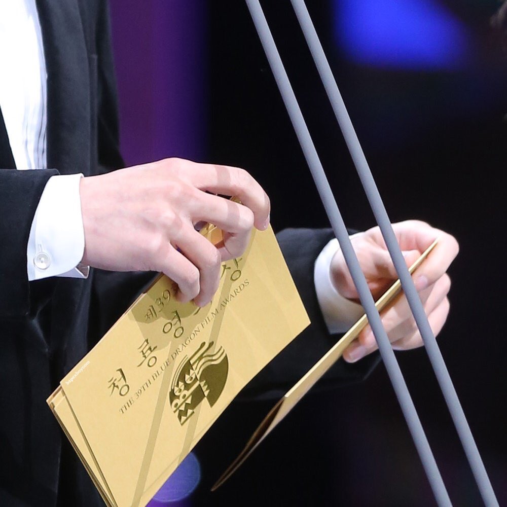 d_o_handbot's tweet photo. #도경수_손_전력
https://t.co/keSltvdfqI
https://t.co/ZCe76dKOl1
https://t.co/E0I39wZMgm
https://t.co/4TuFlhI2jm https://t.co/6JDTNqmpYA