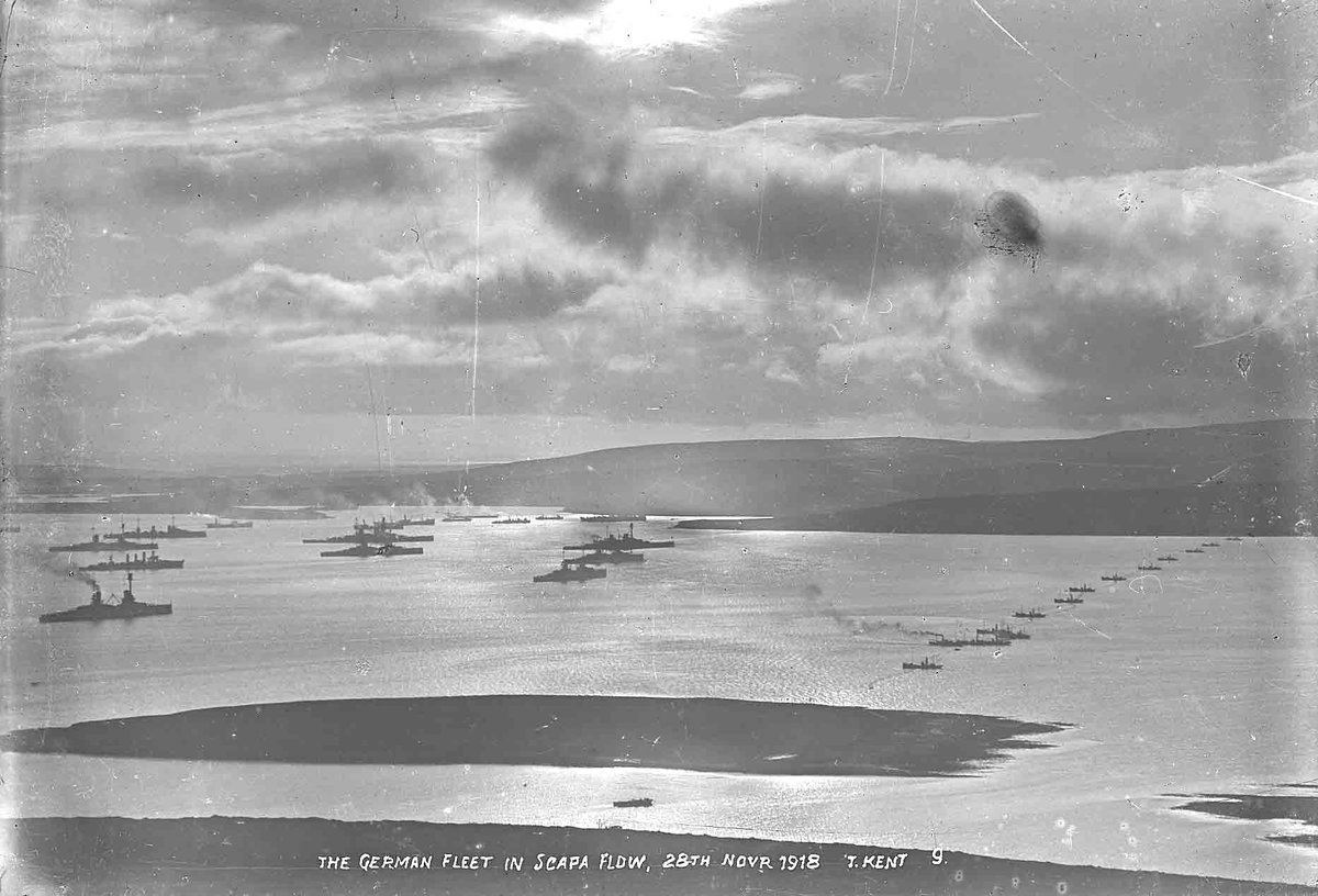 Exactly 100 years ago today on the 24th November 1918 the ships of the German High Seas Fleet began arriving in Scapa Flow for internment while their fate was decided by the Allies. Many of them are still there a century later.
#Orkney #ExploreYourArchive #OTD #Armistice100