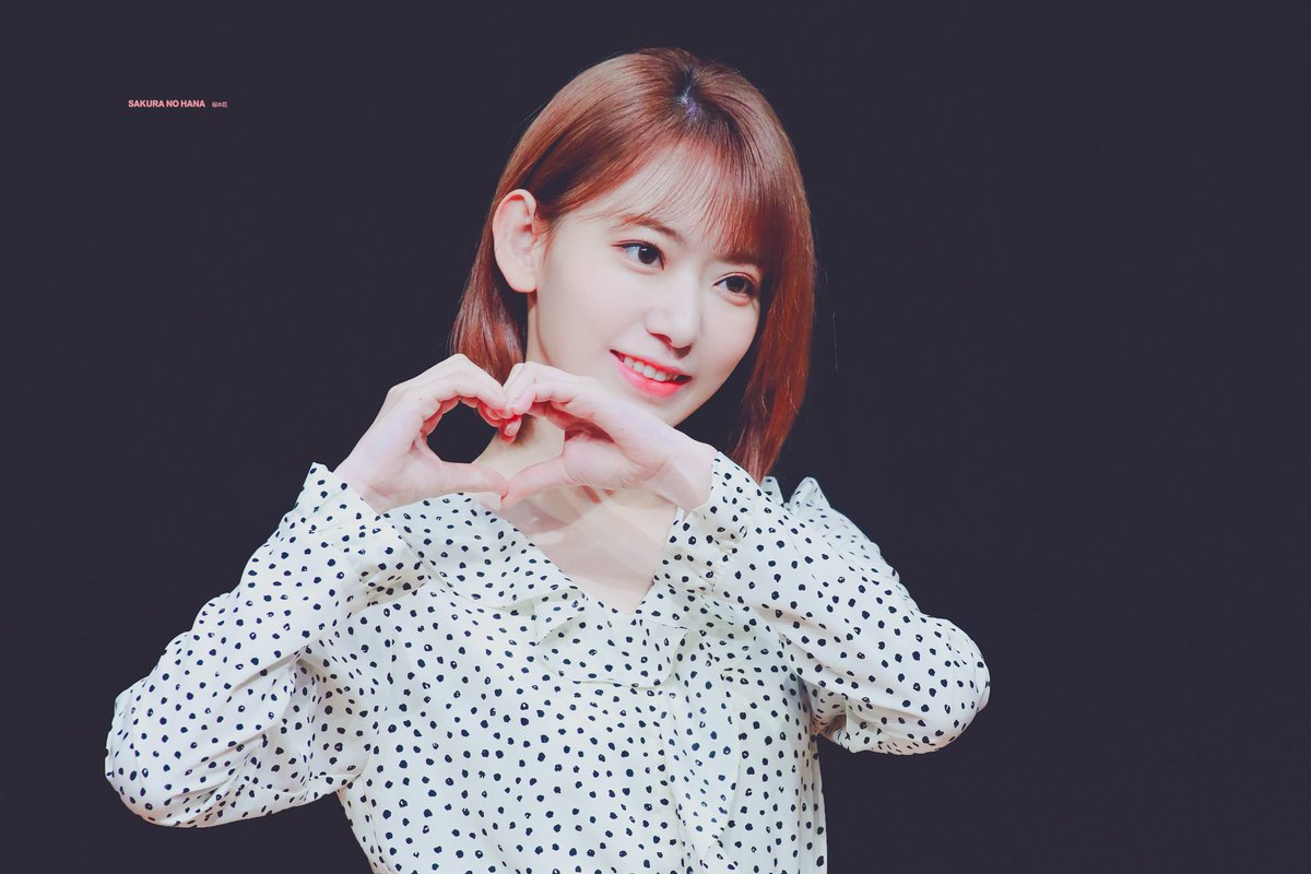 rilsakura's tweet image. 181118

話したい誰かがいるってしあわせだ 😇

#IZONE #아이즈원 #宮脇咲良 
#미야와키사쿠라 #사쿠라