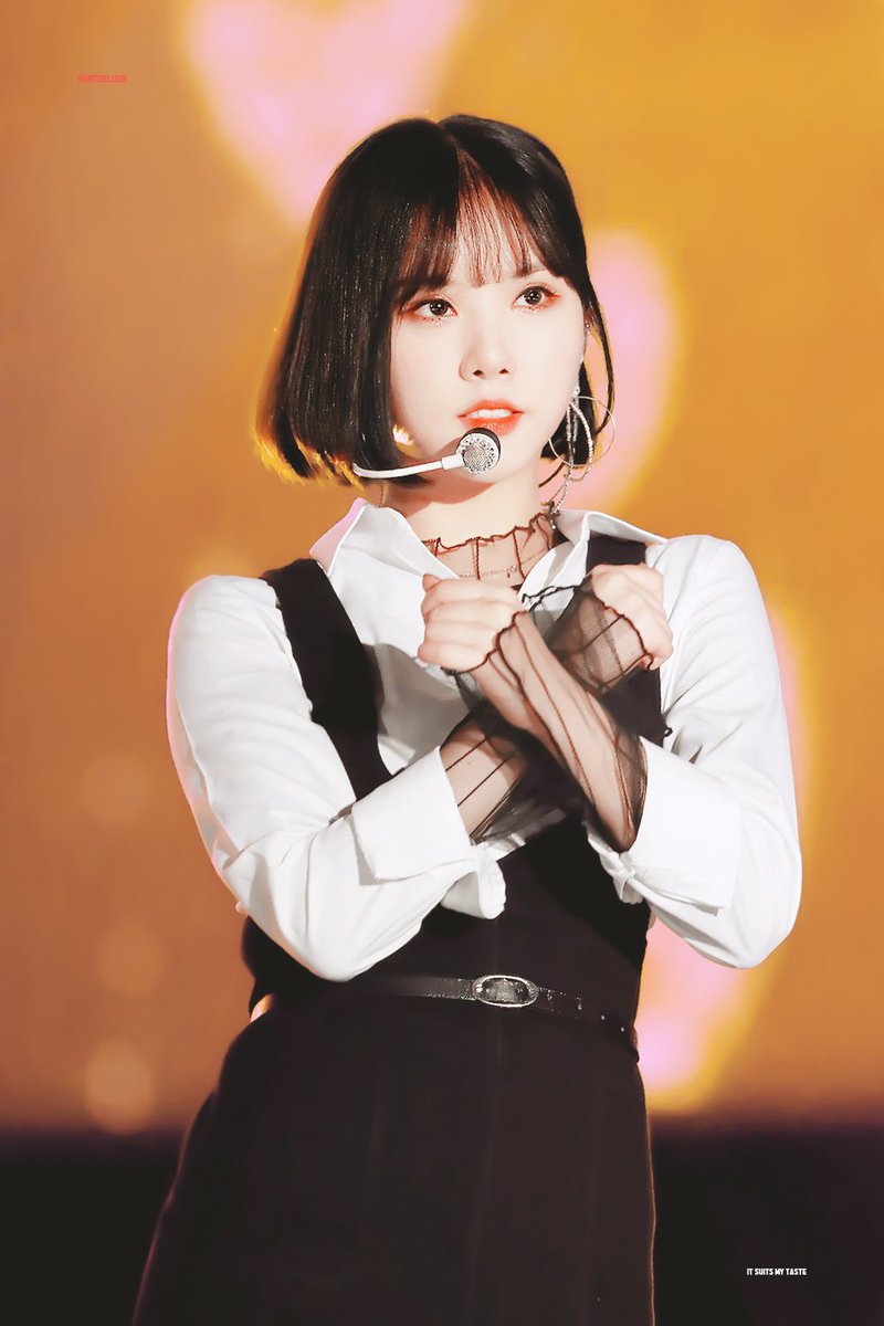 gfriendgraphy's tweet photo. #GFRIEND #EUNHA @GFRDofficial https://t.co/zDowwcEOG3