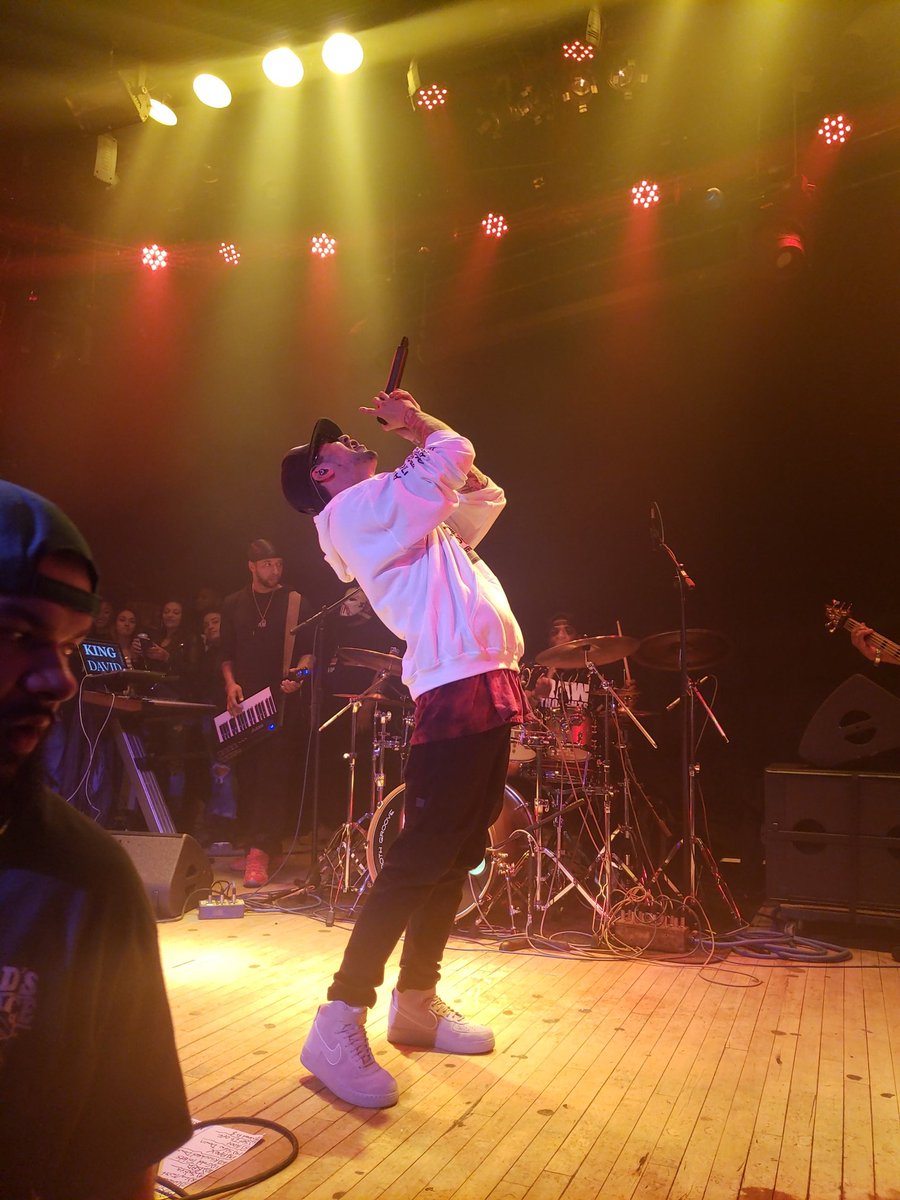 Justine08795043's tweet photo. #rawthoughtstour #chriswebby #hiphop  @ChrisWebby @siggpay @EightyHDMusic @toadsplace https://t.co/tj4WwO0rJl