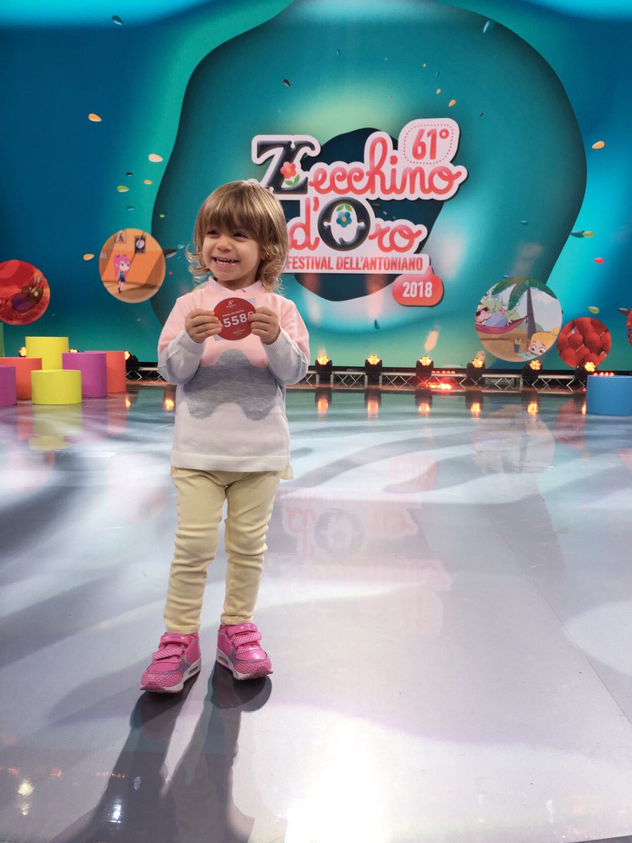 Entusiasmo a tuono: che meraviglia!!  #Zecchino61 #Zecchino2018 <a href="/zecchinodoro/">Zecchino d'Oro</a> <a href="/antonianoBO/">Antoniano</a> #theoldnow