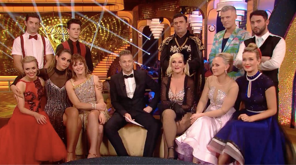 DWTSIRL's tweet photo. Throwback to the Class of 2017 and Class of 2018! 💃🏻🕺

It won’t be long til we get to meet the Class of 2019! 🙈

#DWTSIrl #DWTS https://t.co/EfegjgSasS