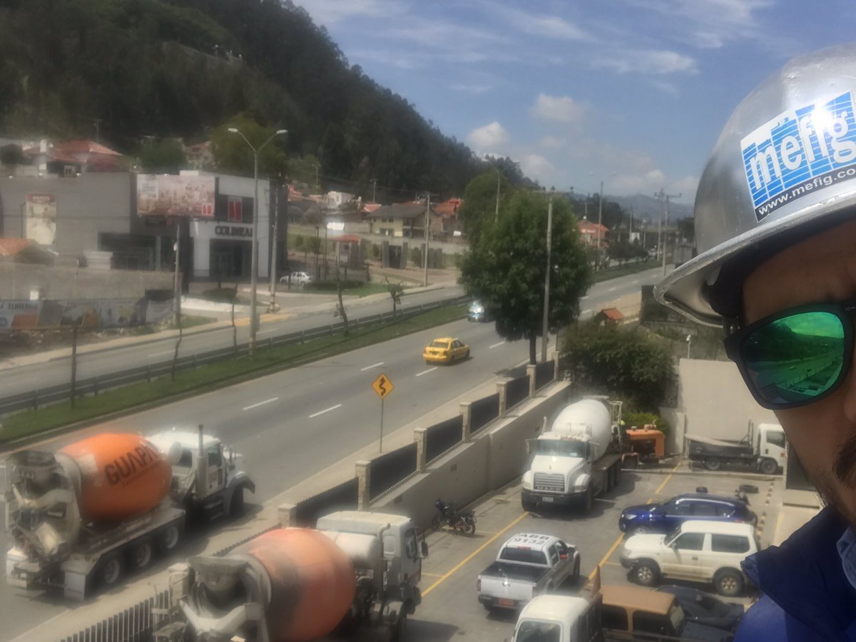 juanpmedinac's tweet photo. 👷🏻‍♂️C.C @MEFIG_CiaLtda https://t.co/bLVs4t9irI