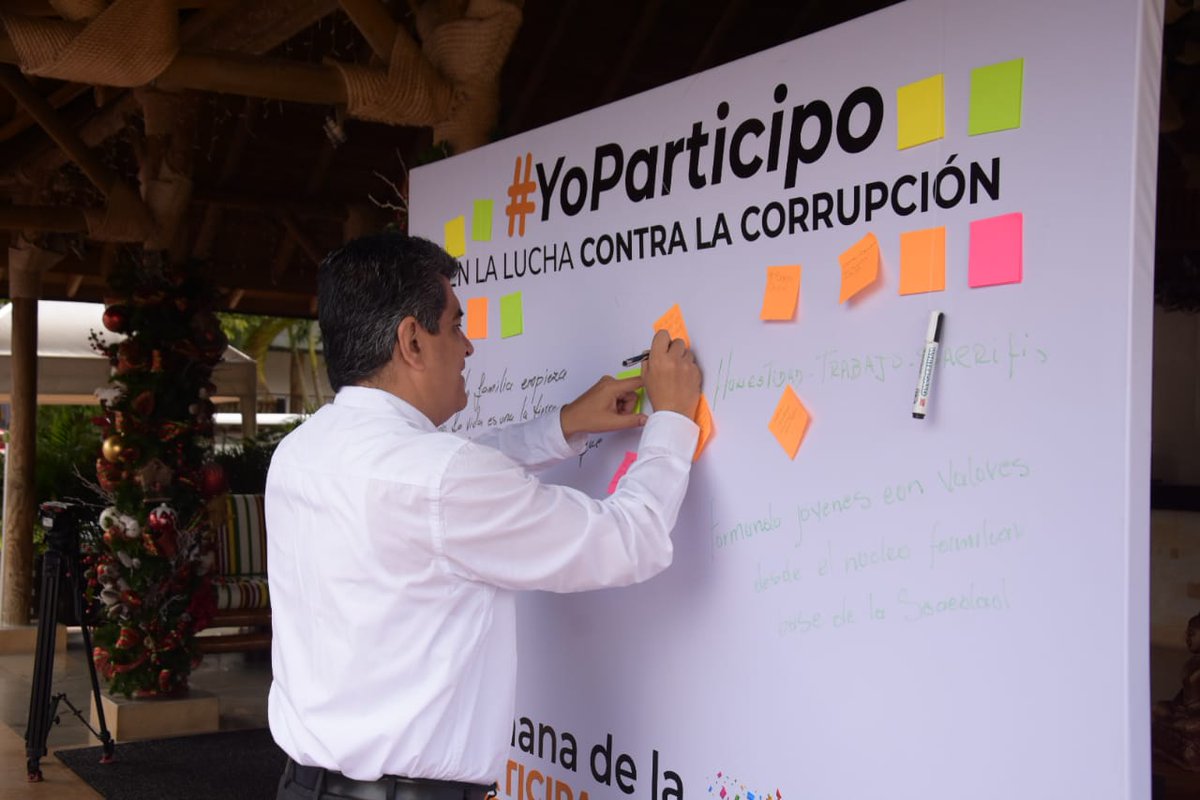 carlosedosorio's tweet photo. Con la presencia de líderes del centro del país iniciamos en el Quindío la #SemanaNacionalDeLaParticipaciónCiudadana. Un evento del @MinInterior apoyado por la gobernación del Quindío que busca fortalecer los espacios de participación ciudadana para luchar contra la corrupción. https://t.co/CqUyJYulWw