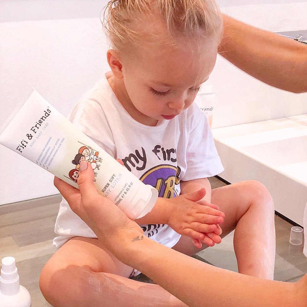 Fifi & Friends (@fifi_friends) on Twitter photo “Pamper sesh with my little big girl” - <a href="/antoinettepepe/">Antoinette P.</a> & her bubba getting ready using our Super Soft Baby Wash & Conditioning Detangling Spray.
Save 15% off our baby skin and haircare range this Weekend.
Shop via the #linkinbio.
#fifiandfriends #babyskincare #blackfridaydeals “Pamper sesh with my little big girl” - <a href="/antoinettepepe/">Antoinette P.</a> & her bubba getting ready using our Super Soft Baby Wash & Conditioning Detangling Spray.
Save 15% off our baby skin and haircare range this Weekend.
Shop via the #linkinbio.
#fifiandfriends #babyskincare #blackfridaydeals