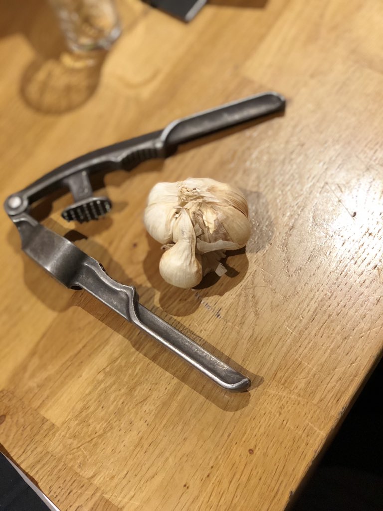 Jesse Meek tweet media