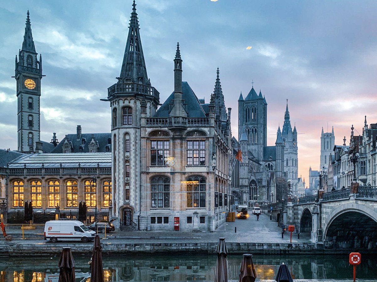 koenvdb_'s tweet image. #Ghent by night #drupalcampbe deel 3/3