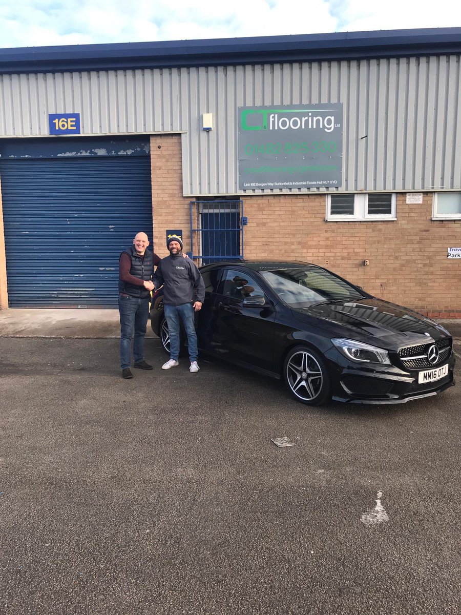 tandselitecars's tweet photo. Saturday Delivery to Tony Fletcher @CandTflooring with his new Mercedes CLA200 AMG
Thanks for using T&S Elite Cars #teamelite #Mercedes #CLA #AMGSPORT https://t.co/KS2psqfctE