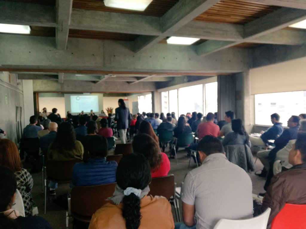 datalat's tweet photo. El primer #OpenConEcuador con casa llena, agradecemos a todas las instituciones que nos han apoyado para que este evento sea posible @redam_ecuador @RedCediaEc @RedLibre_EC @EduSuperiorEc @ciespal @MediaLabUIO @CC_Ecuador @EspacioOEI https://t.co/H12DaaafKX