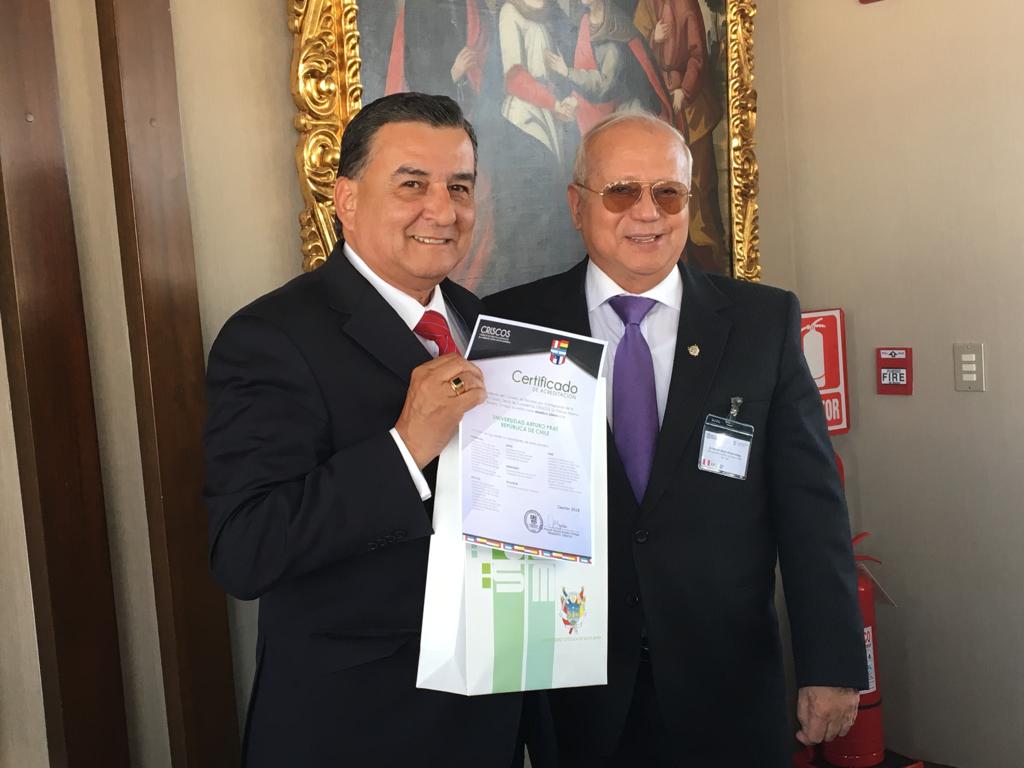 SotoUnap's tweet photo. GRAN NOTICIA #UNAP recibiendo certificado como miembro pleno de #CRISCOS, organismo subregional conformado por reconocidas UES de Argentina, Bolivia, Chile, Paraguay y Perú para promover y proponer políticas y proyectos de integración y desarrollo para los países integrantes.👏👏 https://t.co/uZx8gxUCcm