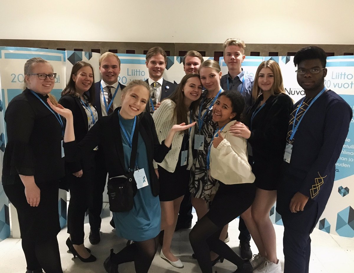 #Nuvaliittari toinen päivä on jo hyvässä vauhdissa, mutta tää porukka jaksaa vielä!