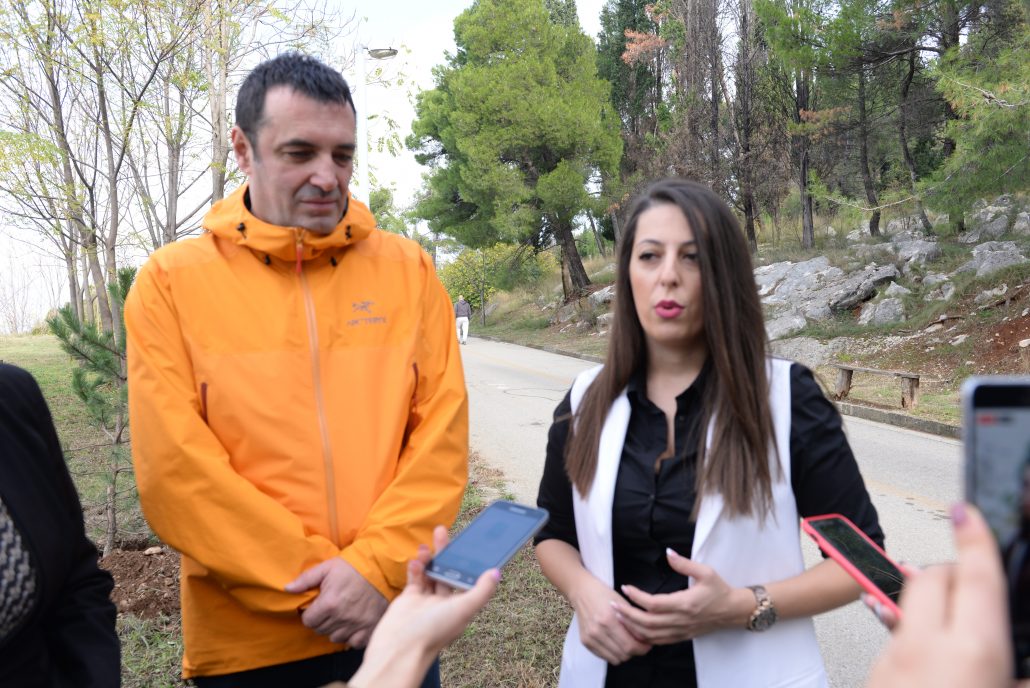 GradPg's tweet image. Posađena hiljadita sadnica za pošumljavanje u ovoj godini💚
@GradPg, gradsko preduzeće #Zelenilo i #CityGroovFestival, na brdu Ljubović danas sproveli zajedničku akciju sadnje 100 sadnica
podgorica.me