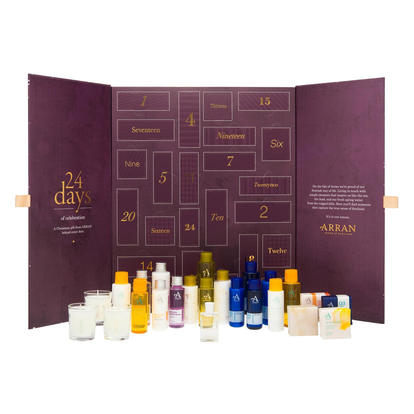 giftsinternatio's tweet image. You have until midnight 26th Nov to be in with a chance. #giveaway #FabAdvent Simply FOLLOW and RETWEET to be in with a chance to #WIN this Fabulous Aromatherapy Advent Calendar.  UK res, over 18's only.  T&amp;amp;C's apply