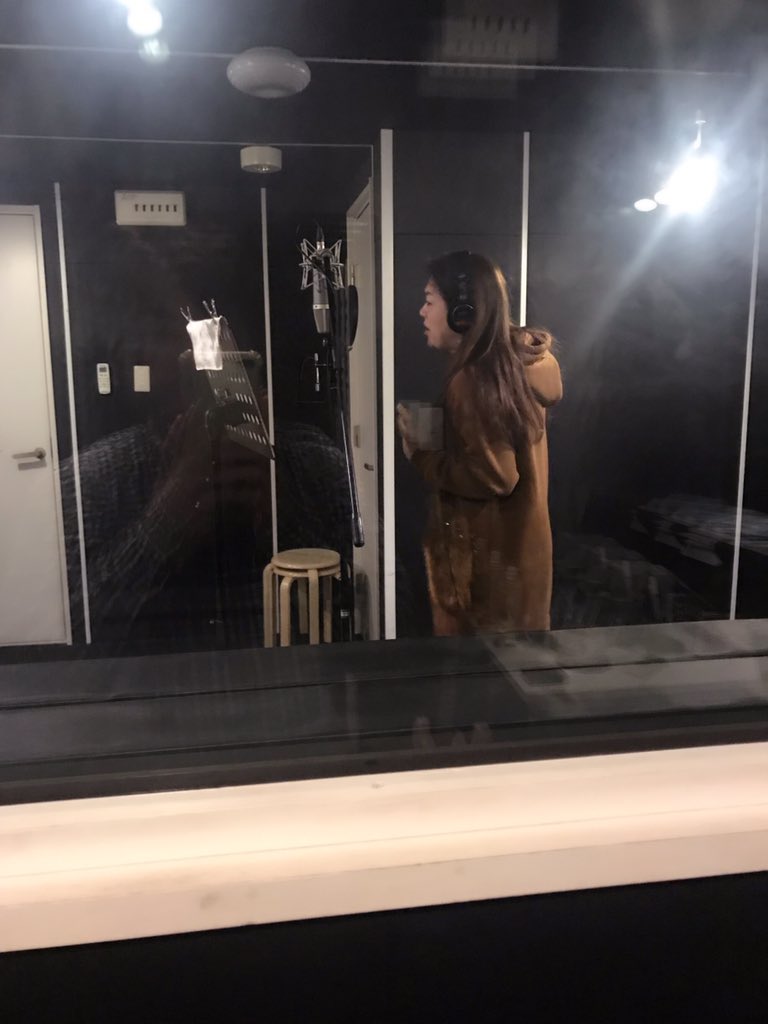 NLauux's tweet photo. 本日は今年最後のレコーディングを
お世話になってます
P4 STUDIO心斎橋店さんにて
作業を終えました
今年はMasha ひさっち junkoによる
アコースティックLive 
レコーディング
Masha 西川による 毒〜ぷあぞん Live
によるプチ再活動も行い素敵な
平成最期の年になりました
来年も宜しくお願いします https://t.co/Ths1vKU6Dx