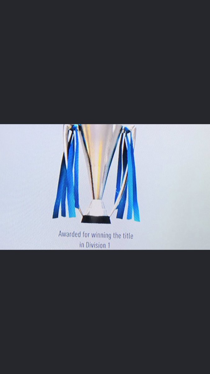 AFCGSY's tweet photo. @LukeLeTiss @TinCityFC Grow up #Frauds https://t.co/CtOGMxejAl