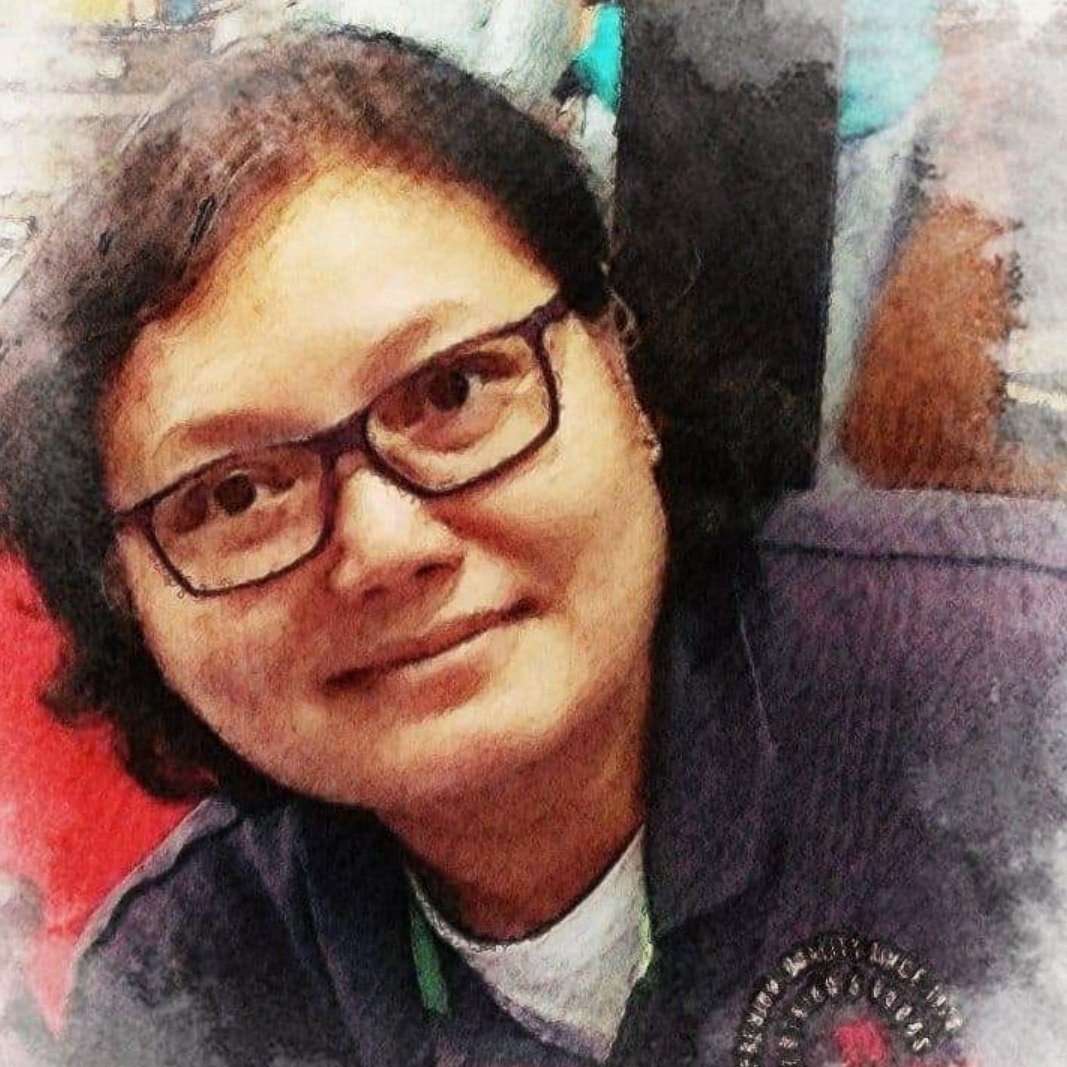 hennylist's tweet photo. #NewProfilePic https://t.co/vOutcsECGN