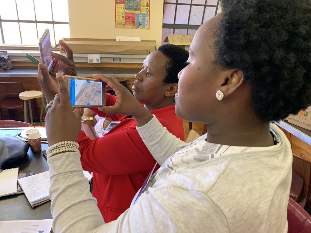 teachwarren's tweet photo. What an amazing day working with talented Foundation Phase teachers in helping them integrate mobile learning in their classrooms! @IsabelTarling #wced #ZAedu they were absolutely blown away by @nearpod! So exciting sharing these tools and possibilities! https://t.co/jds154nPrQ