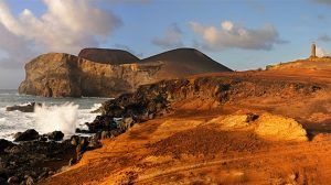 PurPortugal's tweet photo. Une histoire d'amour avec les Açores https://t.co/ynudOnLKgx Profile client #PurPortugal #VivrelaBelleVie #PlanRetraite #Portugal https://t.co/2Mxsvdh2xZ