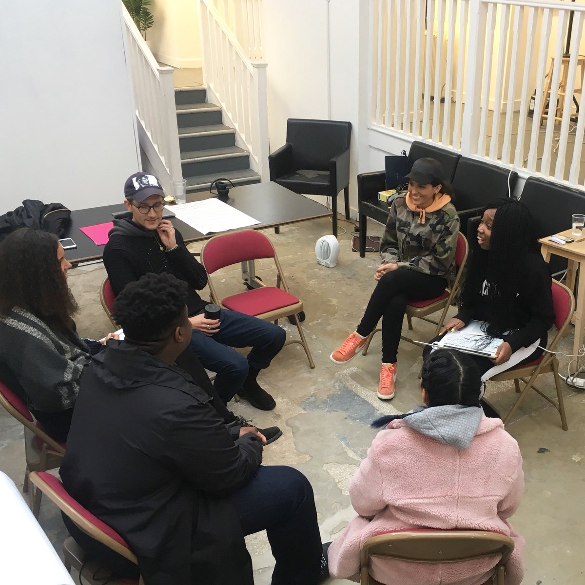 economyofhours's tweet photo. Now for some #P2P learning with Echo members @_stooki_ @RealAndrewBull - our Fashion++ businesses are skilling up in #ecommerce and #brandpartnerships https://t.co/anRWTt2zeU
