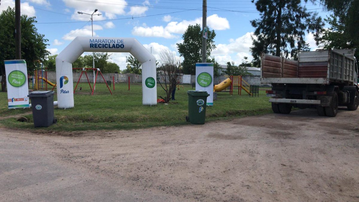 AgResiduos's tweet photo. #porunpilarmaslimpio #ahora #LaLata @NicoDucote https://t.co/8JU7ENoc1Z