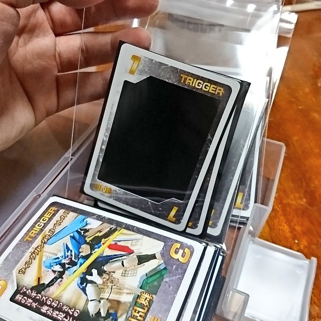 GekidanKabrock's tweet image. あとでお品書きをまとめますが、
いい感じの袋が手に入ったので、
カスタムトリガー(2キャラぶん)を500円(割高！)で4部だけバラ売りします…いや、7部にしよう！
セブンストリガー！
(もっとめちゃんこあるんだけどネ)
#7スト