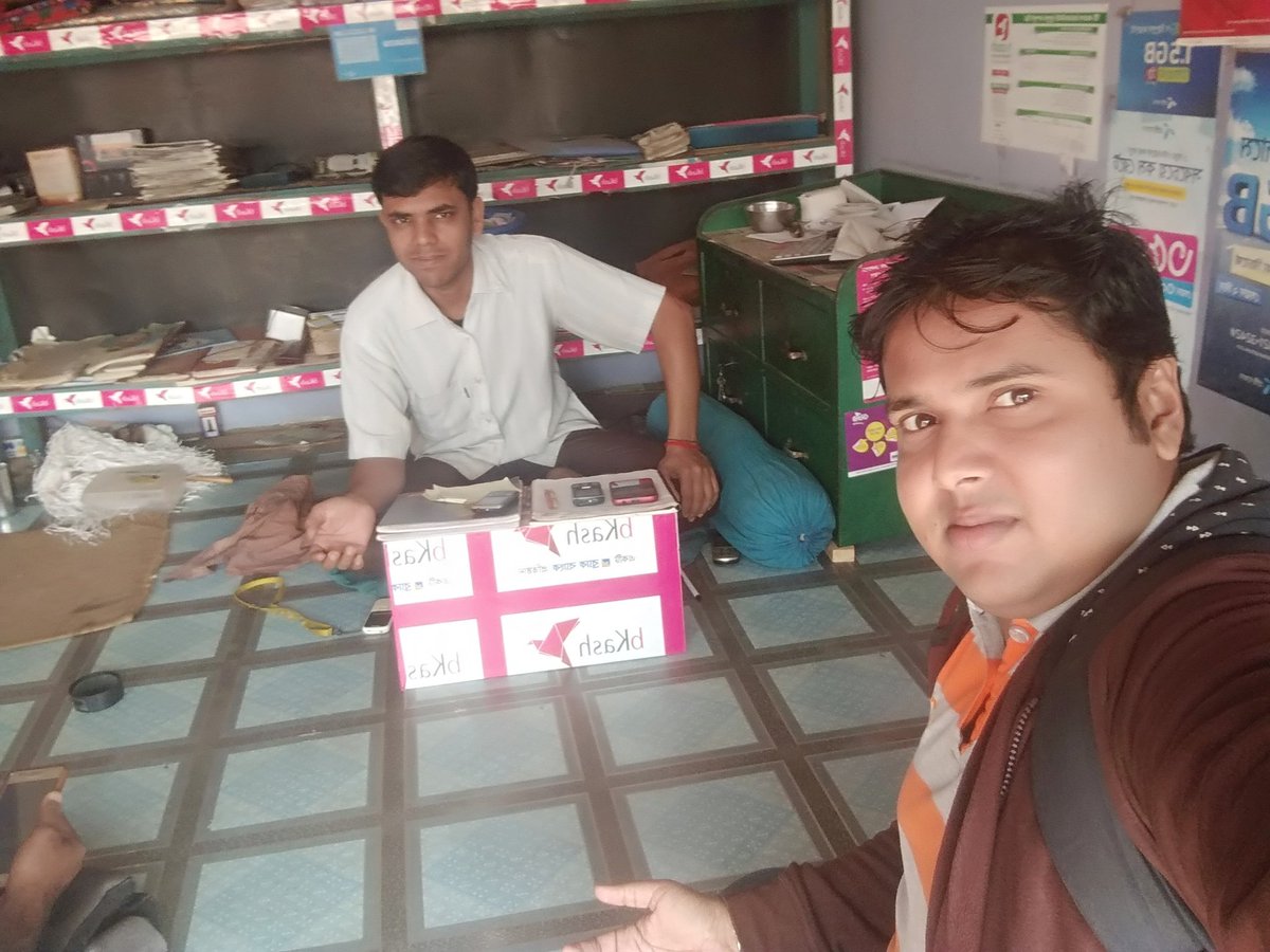 AhsanulHabib11's tweet photo. During Market visit at Kishorgonj,Nilphamari
#Robibest https://t.co/3xT7nDG0F4