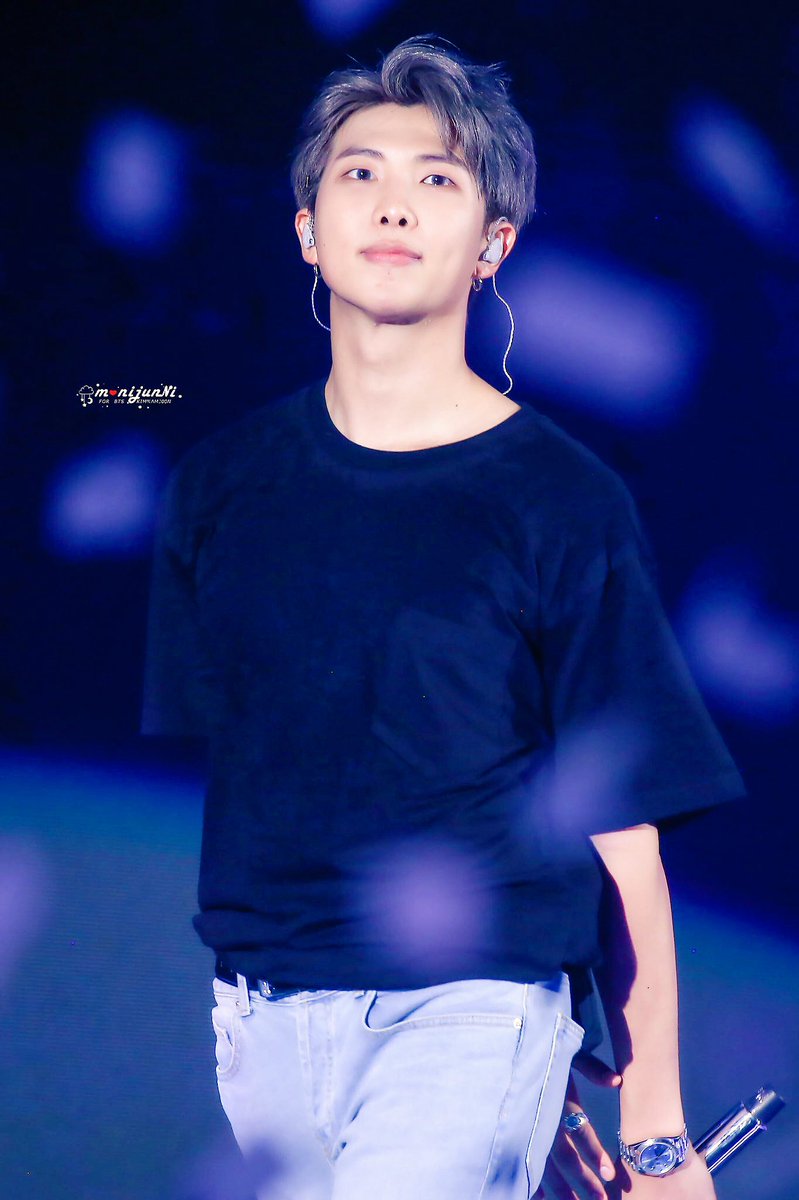 lms_van's tweet photo. ナムさん、お疲れ様でした。
ありがとう✨
Namjoon, we LOVE you.
I LOVE you.
Thank you for being with us.
#BTS
#RM #Namjoon
#RMisMyAnswer
#ILoveNamjoon
@BTS_twt https://t.co/bu7aKbbTBB