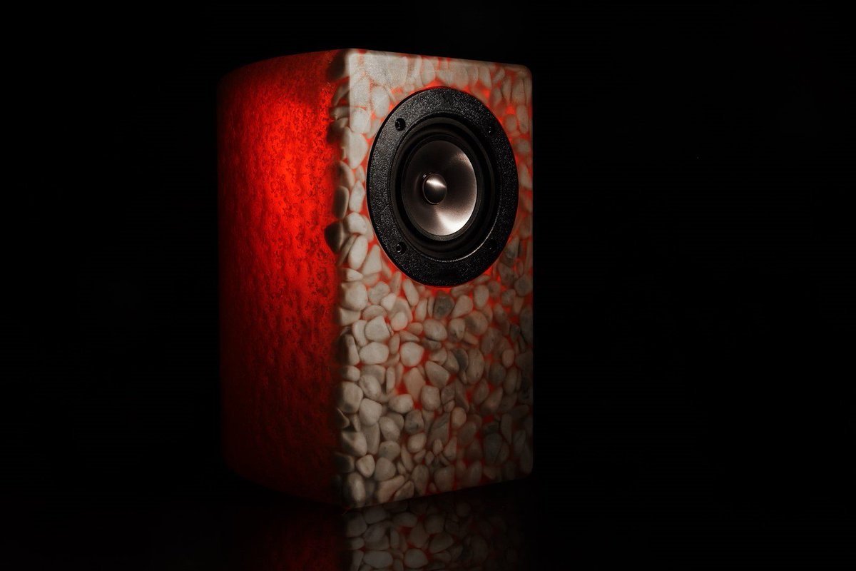 dfusione's tweet photo. d-fusione is more than a loudspeaker. 
It is an handcrafted and unique piece of design with all the features of an high-end speaker
https://t.co/rS2APvEX1A
#Audio #hifi #design #music #light #lifestyle #HOME https://t.co/24xUW4GiXn