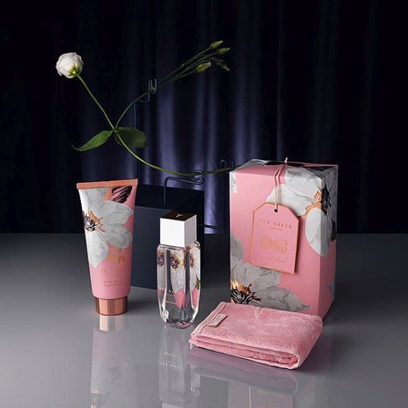 CrownPointLeeds's tweet photo. PSA: the @ted_baker #FragrantBloom gift set is available to purchase now in @BootsUK! (Totally acceptable to gift it to yourself...) 🌸 https://t.co/SaBoDrGVVw