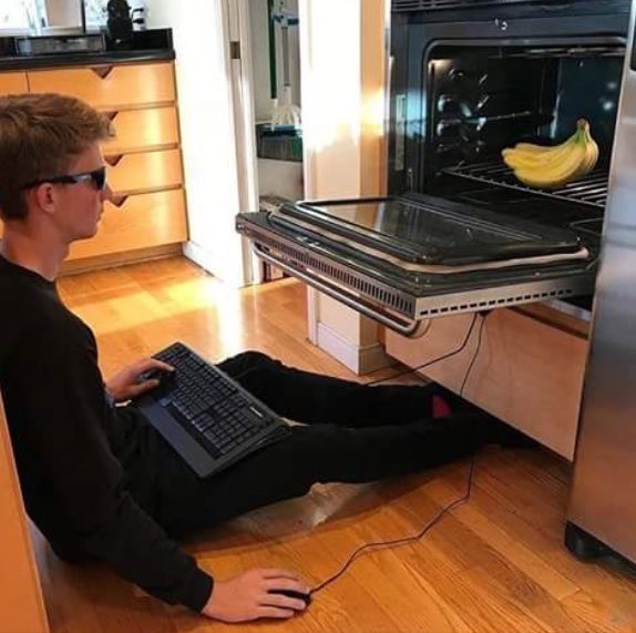 nixcraft's tweet photo. *hacker voice* I’m in ... via https://t.co/7qubI9nDf0 https://t.co/lu0TXMQNdk