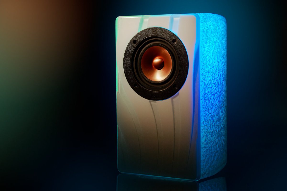 dfusione's tweet photo. d-fusione is more than a loudspeaker. 
It is an handcrafted and unique piece of design with all the features of an high-end speaker
https://t.co/rS2APvEX1A
#Audio #hifi #design #music #light #lifestyle #HOME https://t.co/24xUW4GiXn