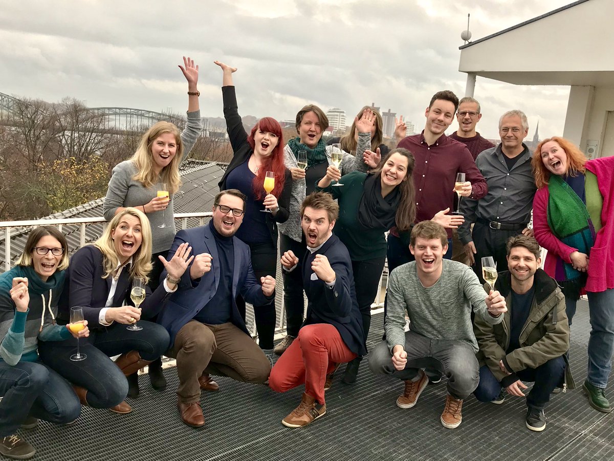 Where are the #digital talents of the future?
Here they are! I would like to introduce you to 20 new #SocialMedia Managers! Today they had their exams and they all succeeded. Well done! Now they will rock the digital world! I am very proud about my students ❤️
Congratulations 🎉