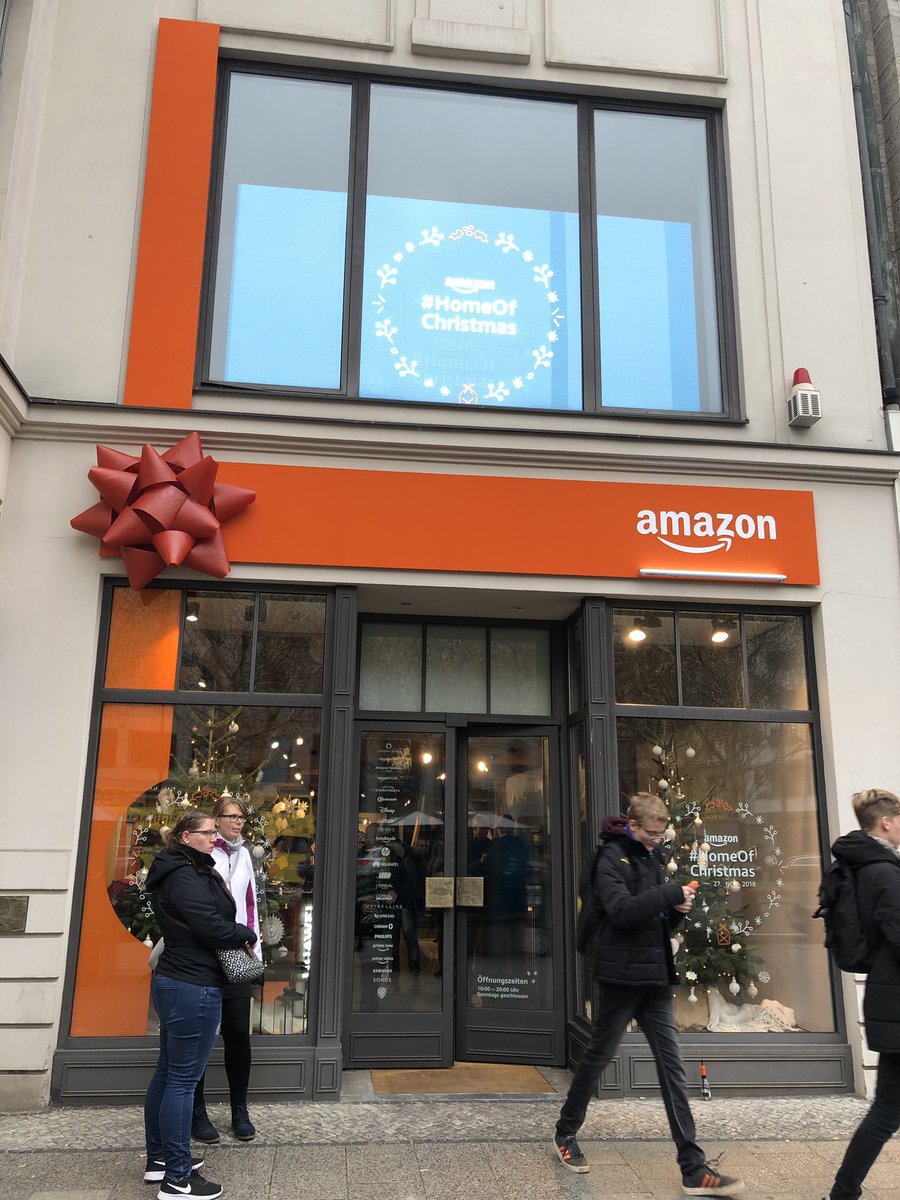 Amazon going brick &amp; mortar in Berlin