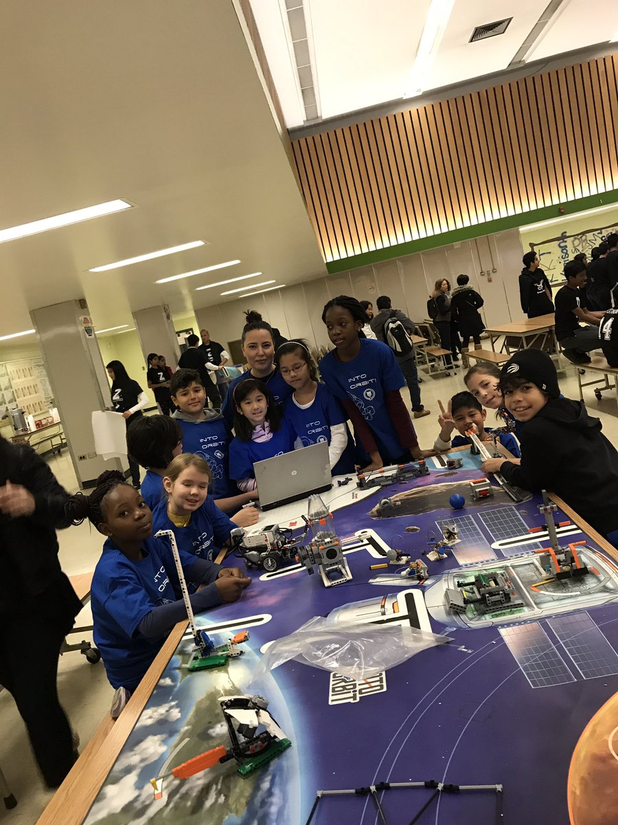 SakhiFarrah's tweet photo. FLL tournament!! Good luck to us!! @MuirheadPS @TDSB_Robotics @tdsb https://t.co/SCBSNMcCyl