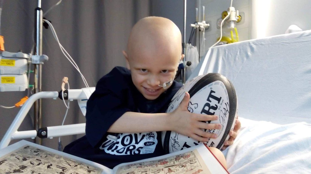 PassTheSmileOrg's tweet photo. Massive shout out to @CoventryRugby in their @Champrugby Cup match against @NottinghamRugby today! 

#PassTheSmile #COVvNOT #CmonCov #GameDay https://t.co/g5hS3ZbgGX