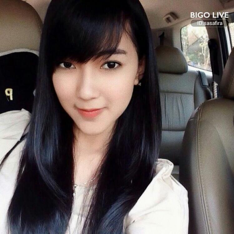 Putrinistic_BLT's tweet photo. OMG! Kamu harus melihat ini. #BIGOLIVE.  
https://t.co/StGoD1EVfA https://t.co/ydfdXYQgAr