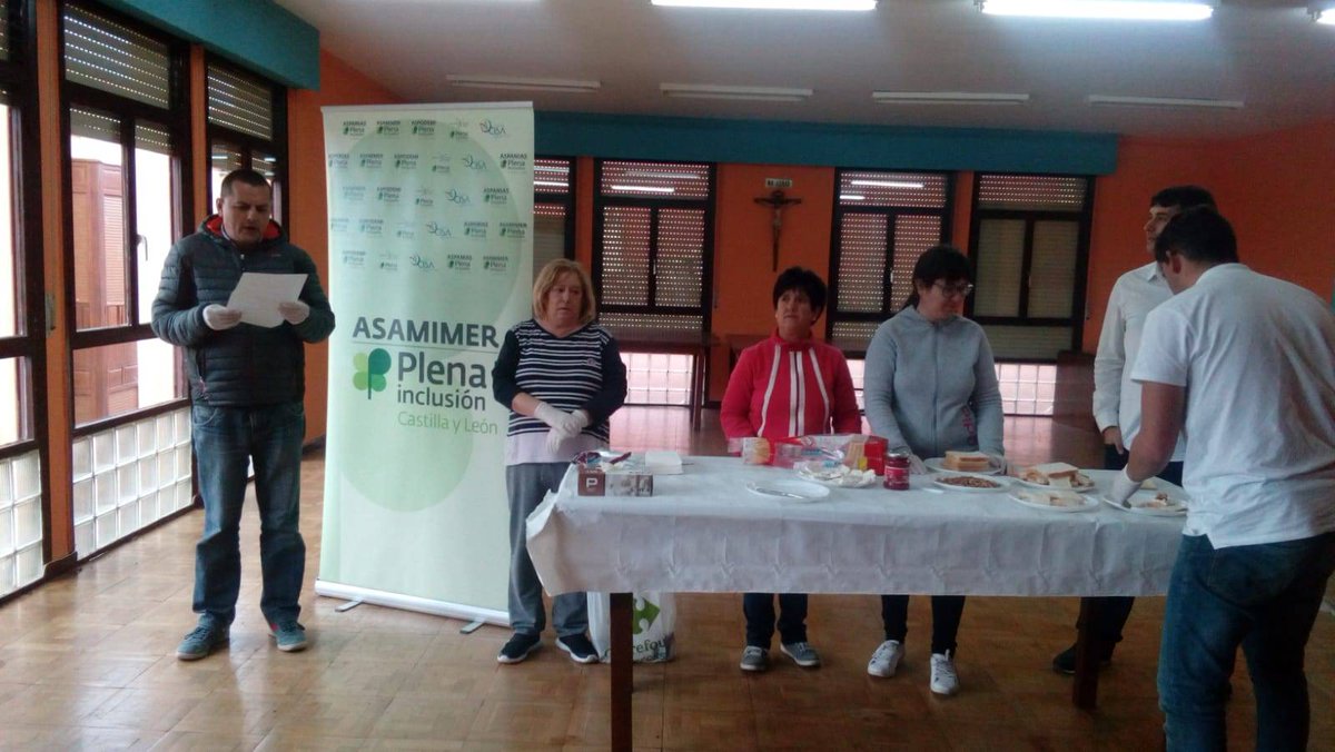 Asamimer's tweet photo. Éxito del primer #FairSaturday en #MedinadePomar, nuestra comarca demuestra una vez más su apoyo a las iniciativas culturales, desde #Asamimer gracias a todos por la asistencia. https://t.co/NS6yA04iRl