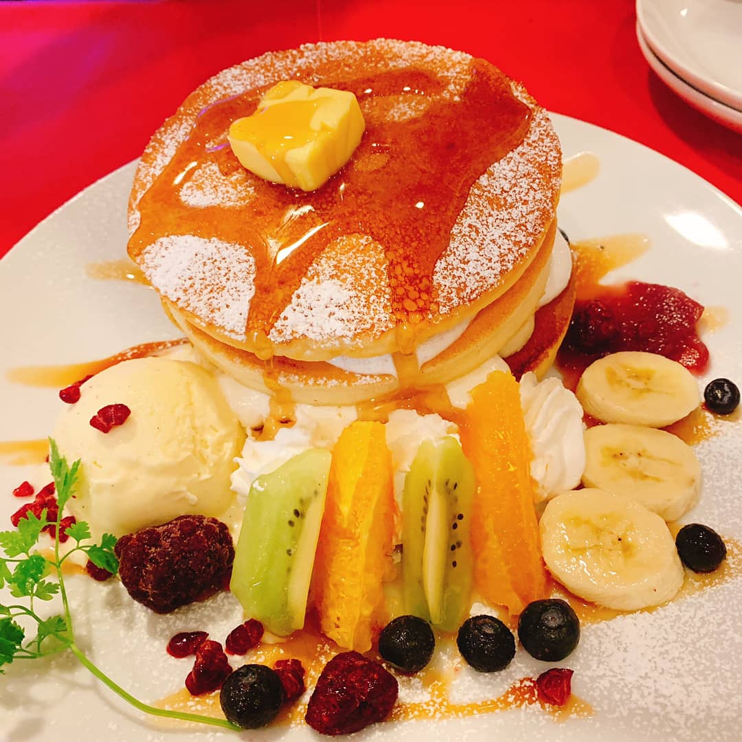 ワンピース 着丈90cm以上 専門店 R S Way 高身長女性たちへ Twitterissa 国立にあるパンケーキカフェのdloungeさんへ ドラマの撮影にも使われる程 オシャレなカフェ ディーン フジオカさんも来たんだって パンケーキ美味しかった パンケーキ Dlounge