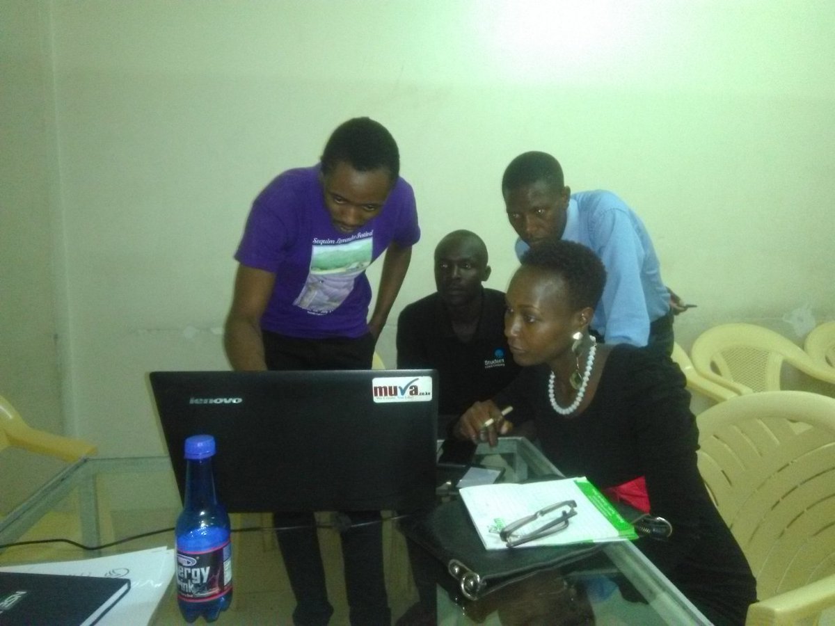 africa_dreamers's tweet photo. Agents learning the look and feel of the online platform. #AfricaDreamers https://t.co/8BX6fLNkJG