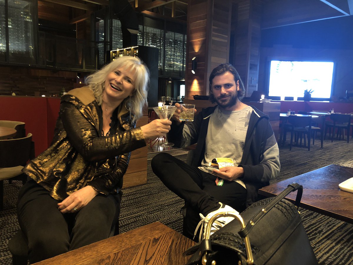 TinaHxox's tweet photo. If you don’t know who the #2cellos are, down load their music and you won’t be disappointed. @2CELLOS thank you for being so social - oh &amp; talented! https://t.co/SUwWTQPJkx