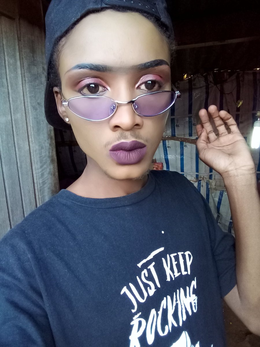 Lamayne2's tweet photo. @yarmsforeal Hello There😍😄 https://t.co/dVtXD7vbtm