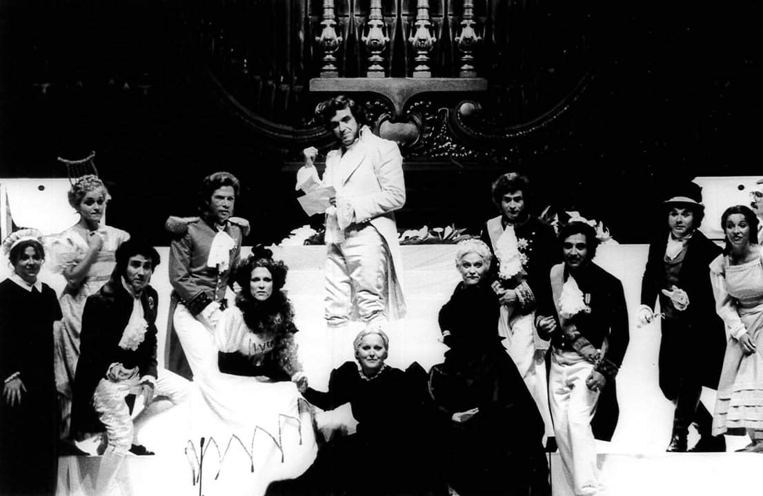 Rof_Pesaro's tweet photo. Chi non l’ha mai visto, non perda Il viaggio a Reims  (Abbado/Ronconi,  #ROF1984) domenica 25 novembre alle 10 su @Rai5. Chi lo ha già visto, se lo riveda: Rai ha restaurato il video, che viene riproposto nel quadro di @Rossini_150
@secretarius_ps @matteoricci @Fond_G_Rossini https://t.co/DZfav5VR1B