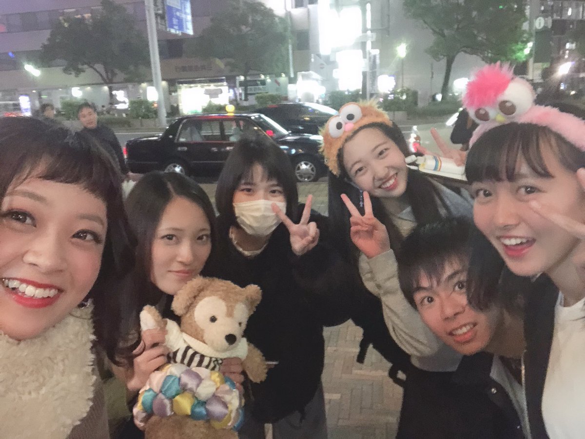 aapamyu84's tweet photo. なんか久しぶりな人めっちゃ会えた！と
会うつもりの人に全然会えへんだ！！
コスしたらよかった！無念！明日するかなぁァ
今日も楽しかった！ありがとうございました！！！
明日みなさん気をつけてお越しくださいと、田舎でご了承ください(地元より豊岡は都会のつもり) https://t.co/SJP8QjbjVm
