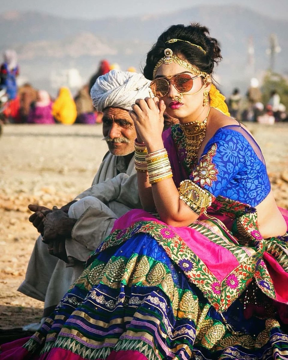 AgraMagazine's tweet photo. Baba &amp; Beauty at Pushkar Rajasthan. @AgraMagazine
Festival Fashion | Exclusive | #AgraNowMagazine #Pushkar https://t.co/pRqPWjvQIO